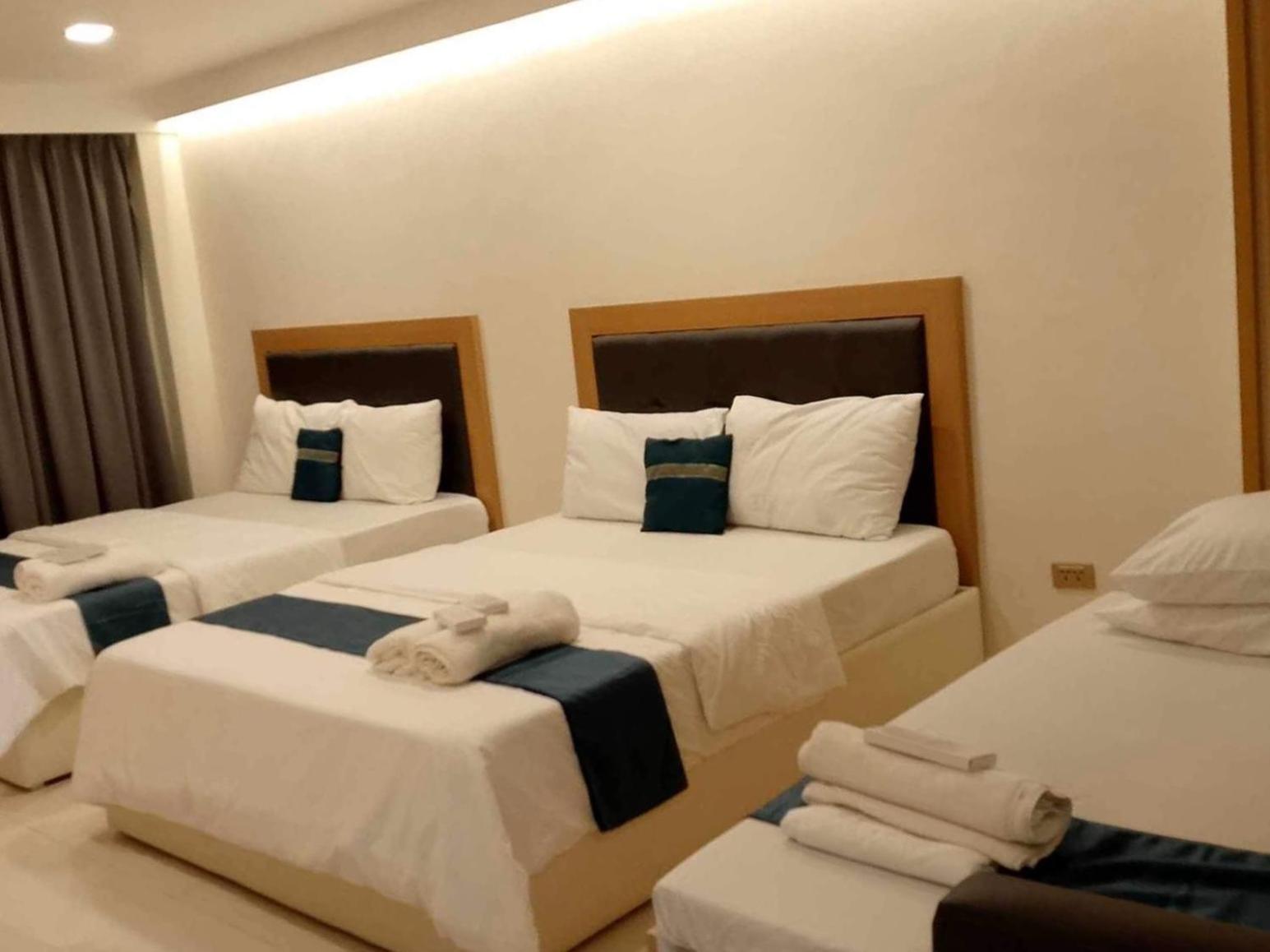 717 Residences Iloilo City Bagian luar foto