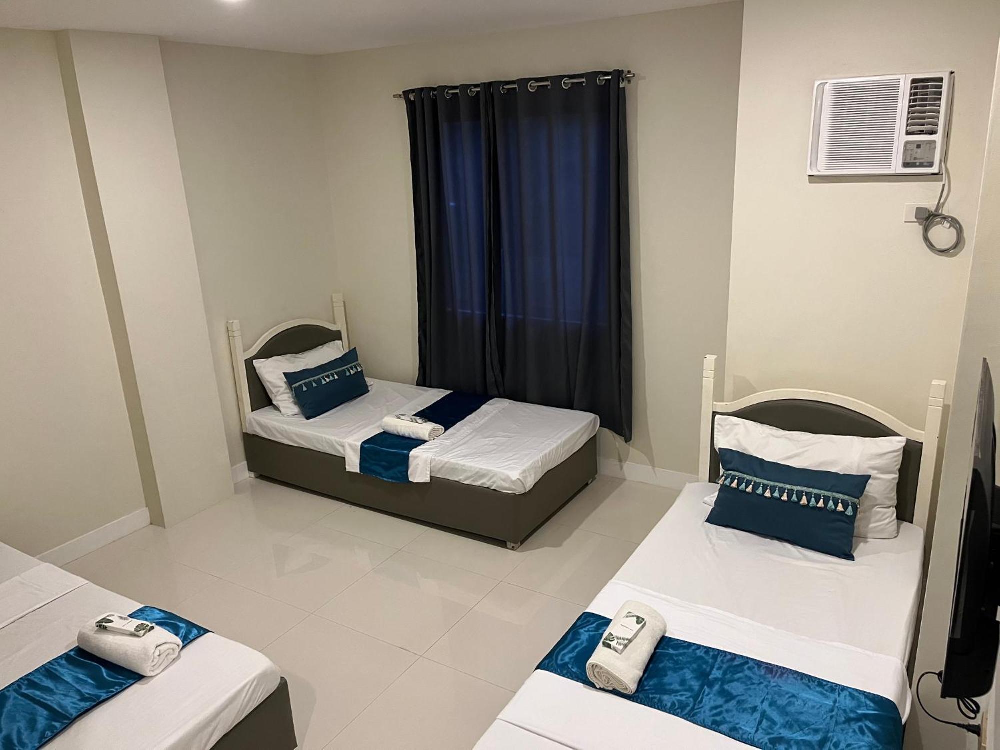 717 Residences Iloilo City Bagian luar foto